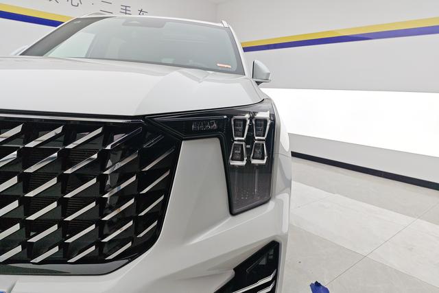 Trumpchi GS8 2025 2.0 TGDI 2 WD 5 — фото 4