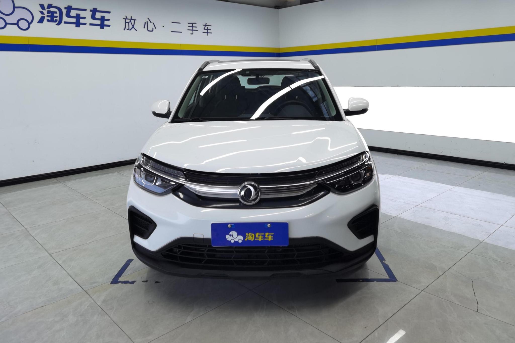 Dongfeng AX4 2020 200T DCT Luxury