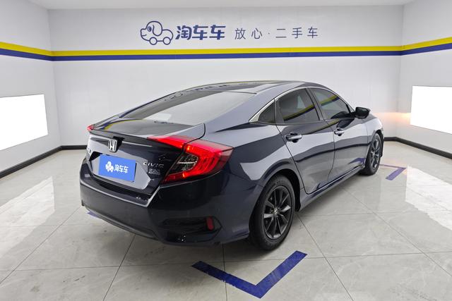 Honda "思域" 可 以 翻 译 为 "Civic" 2019 — фото 3