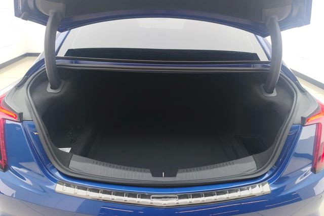 Cadillac CT5 2021 28 T Premium — фото 17