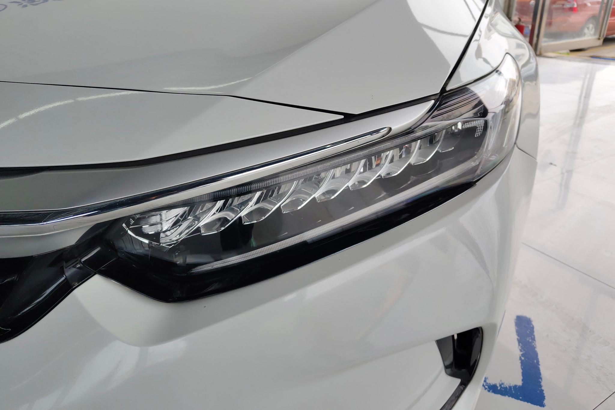 Honda Inspire 2022 260TURBO