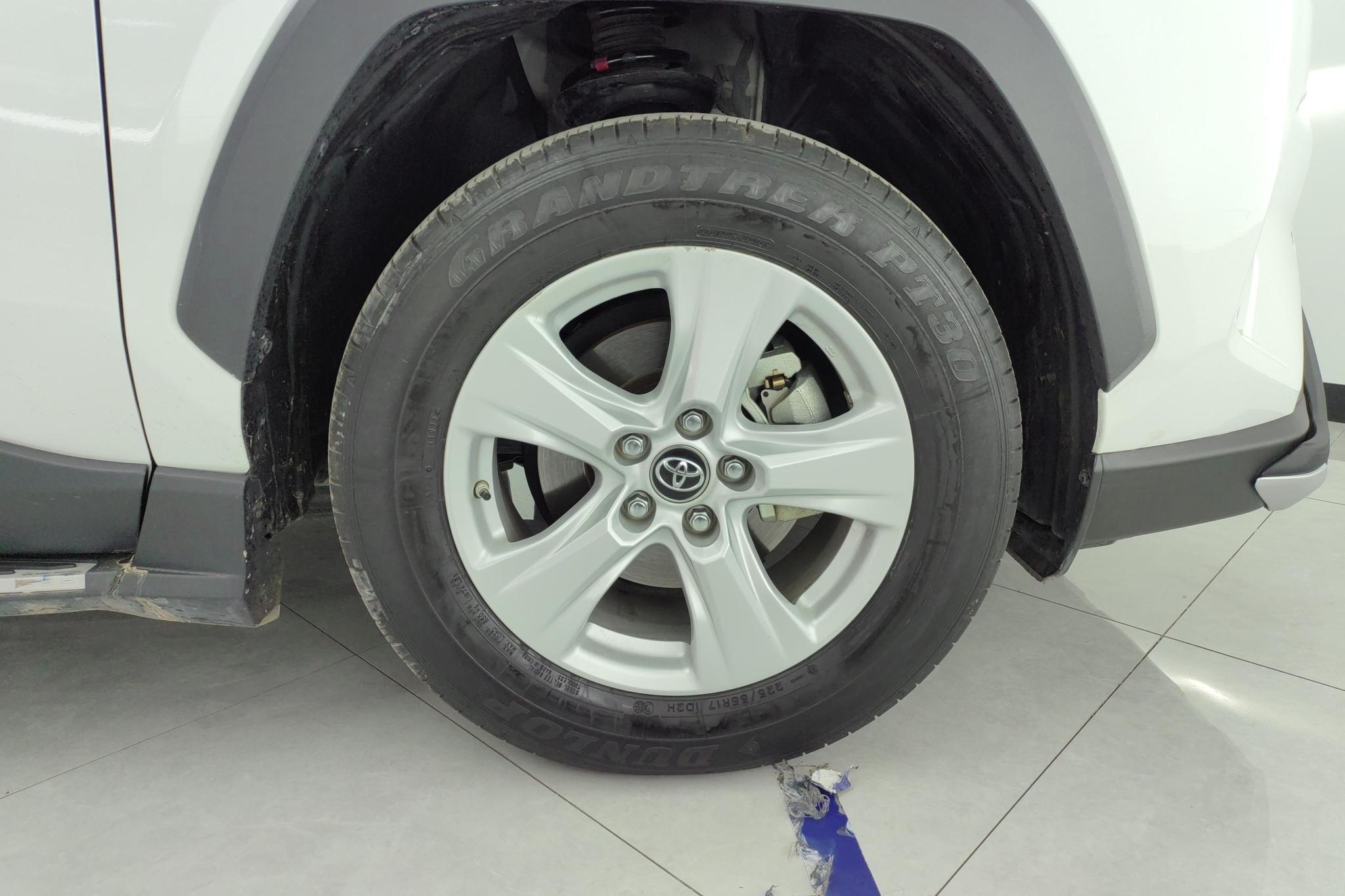 Toyota RAV4 2022 2.0L CVT