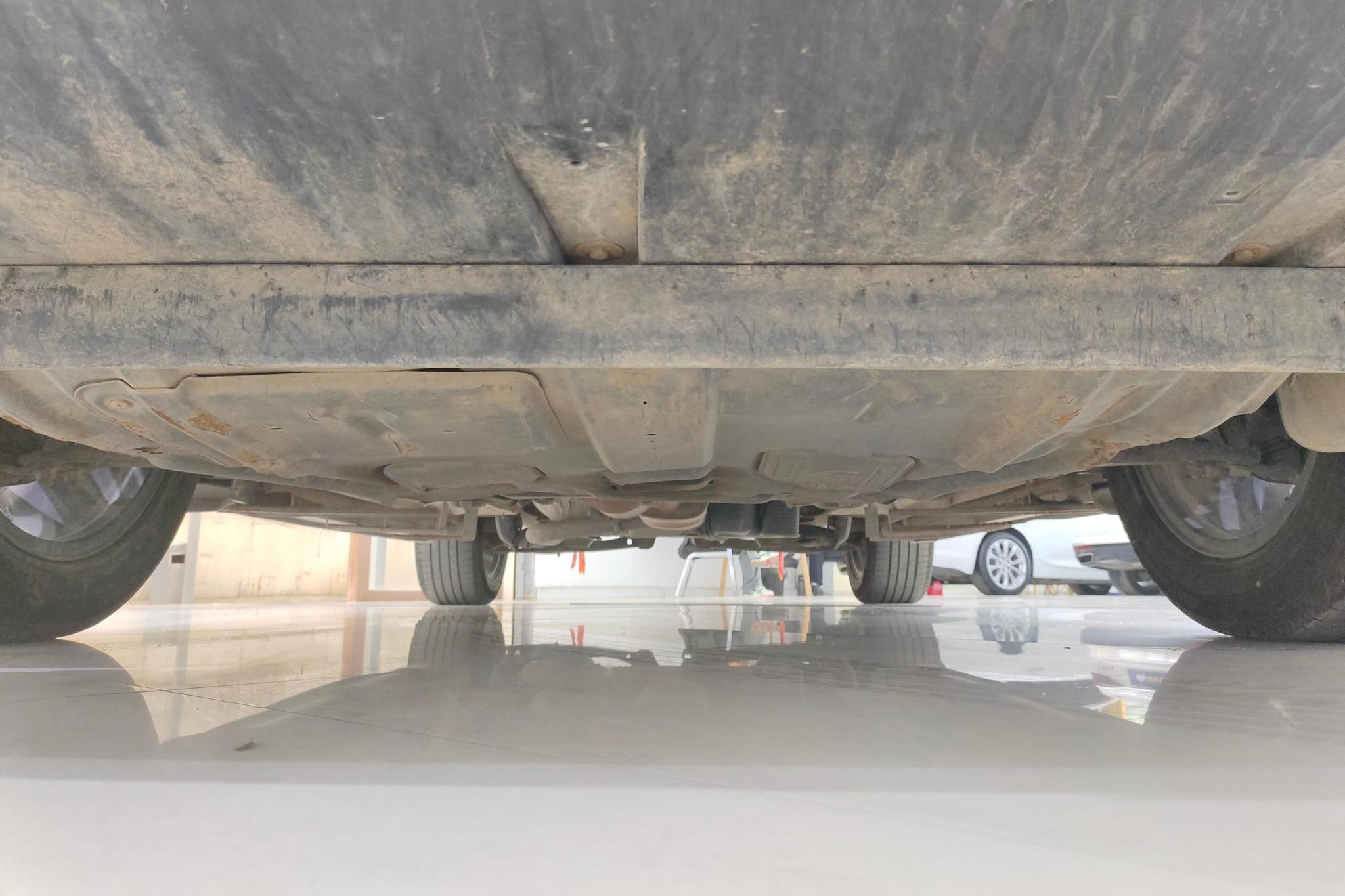 Chery 8 PRO 2022 290T 5 мест