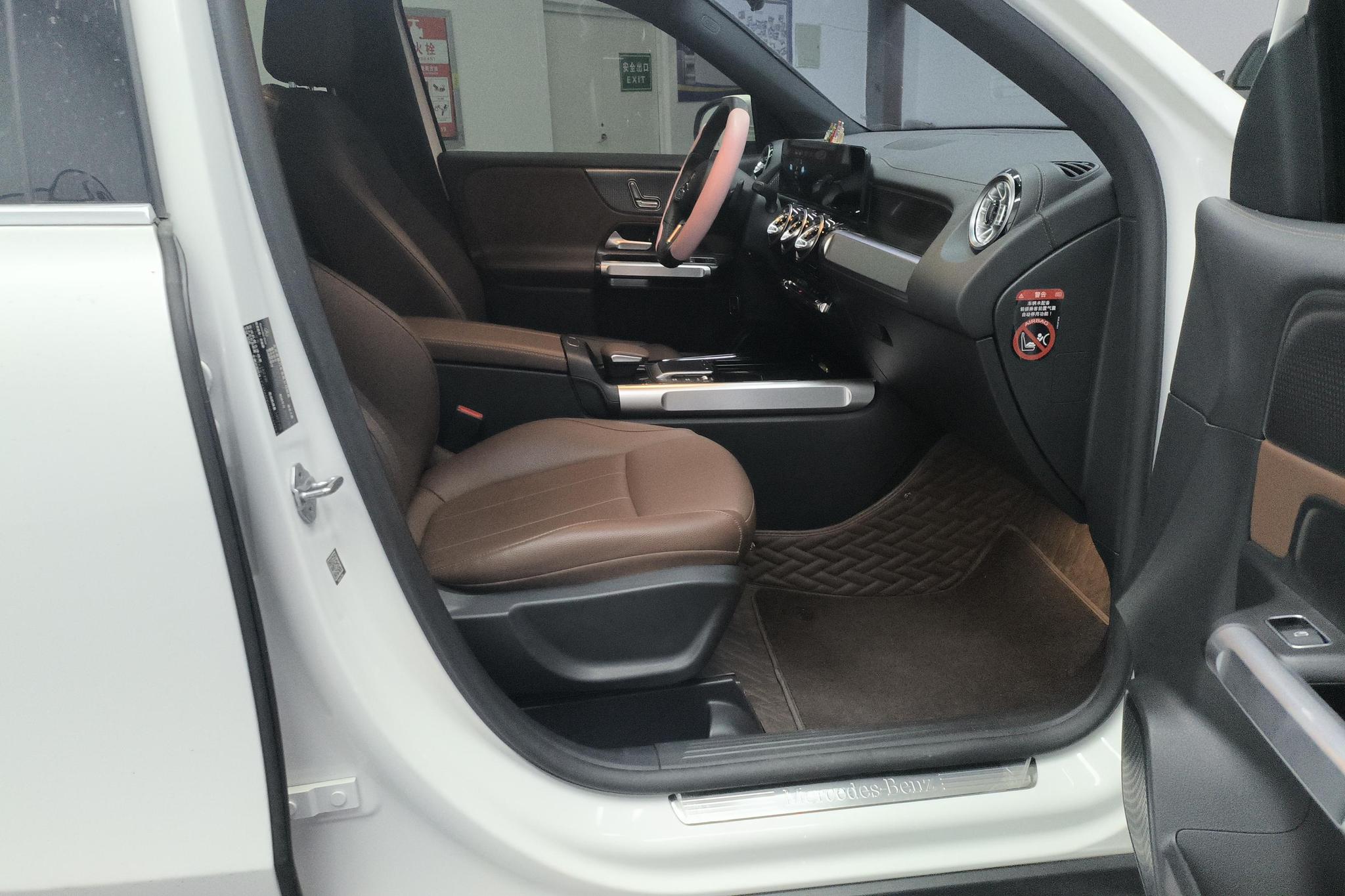 Mercedes-Benz GLB 2022 GLB 220