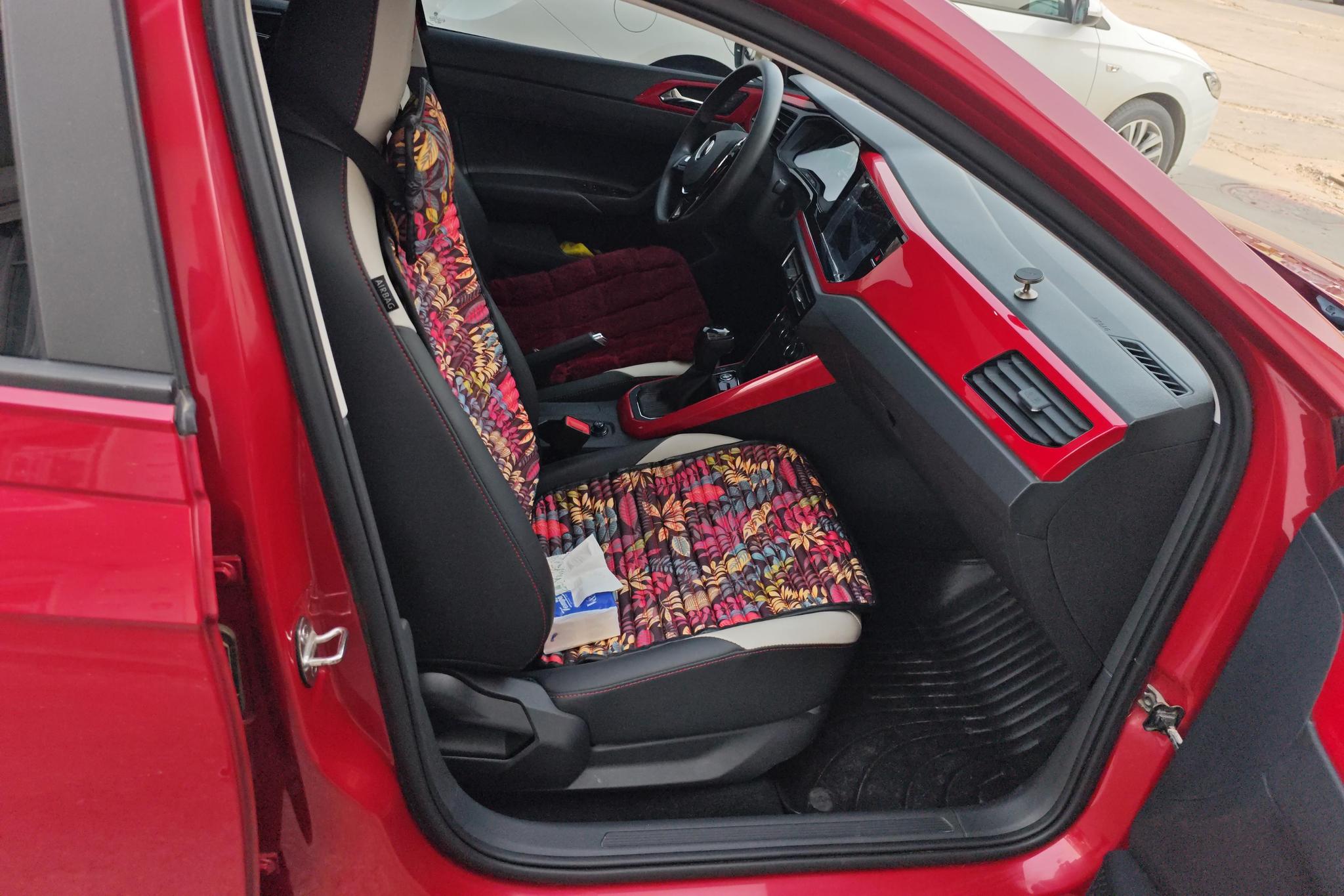 Volkswagen Polo 2021 Plus 1.5L AT