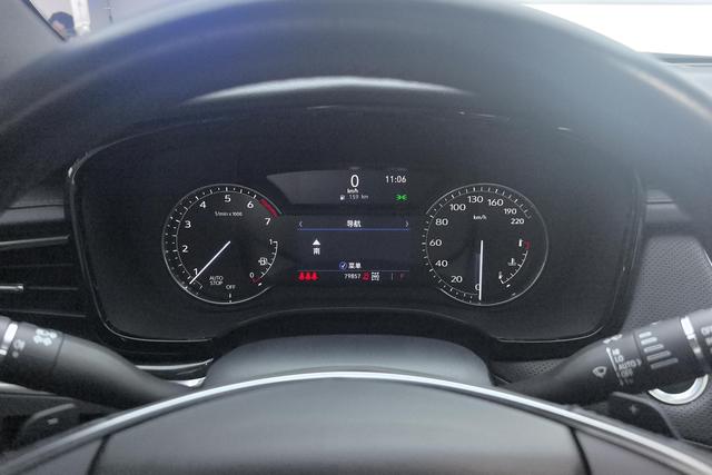 Cadillac XT5 2021 2.0 T Hybrid 4 WDLuxury — фото 14