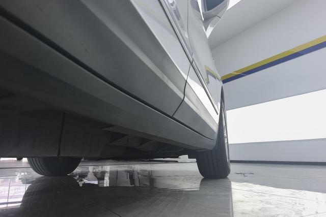 Cadillac XT5 id 3856932 из Китая 7