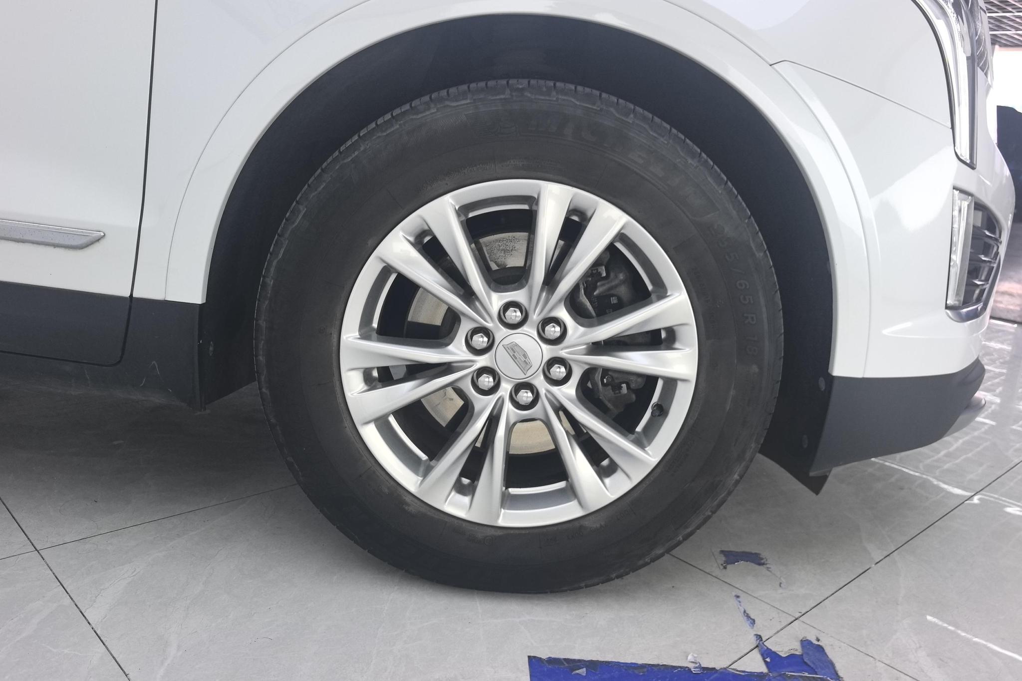 Cadillac XT5 2021 2.0T Luxury
