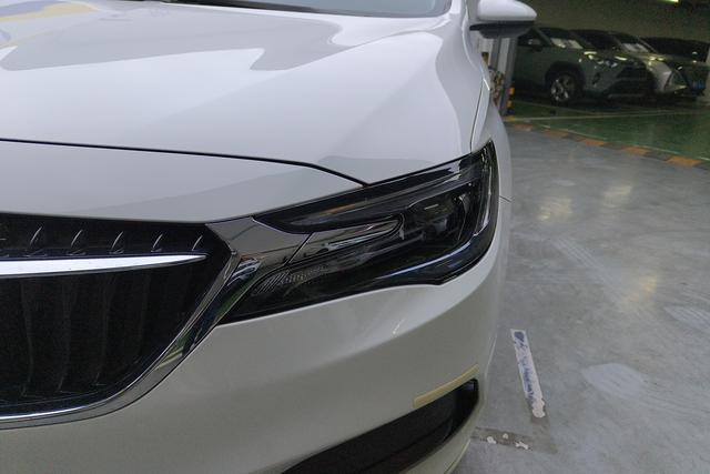 Buick GL6 2021 323 T Hybrid Luxury — фото 4