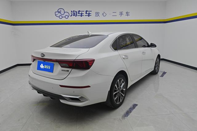 Kia K3 2021 1.5 L IVT — фото 3