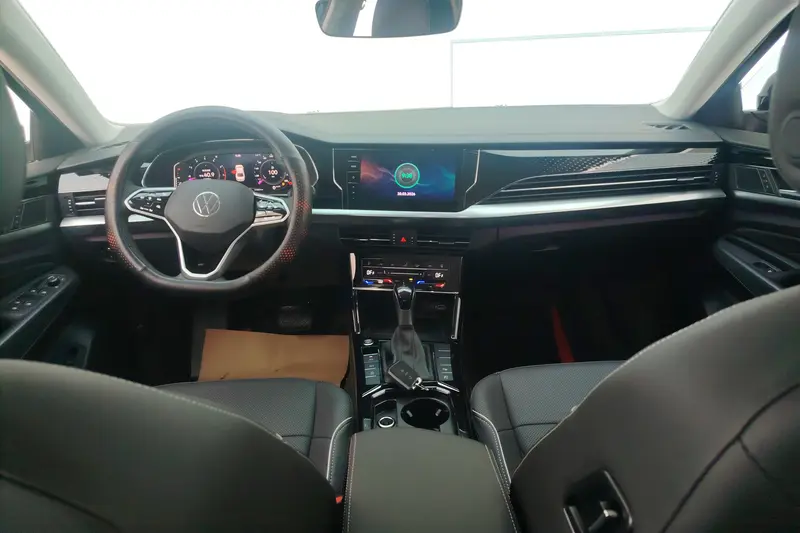 Volkswagen Passat — фото 6
