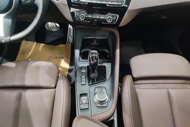 BMW X1 2022 — фото 15