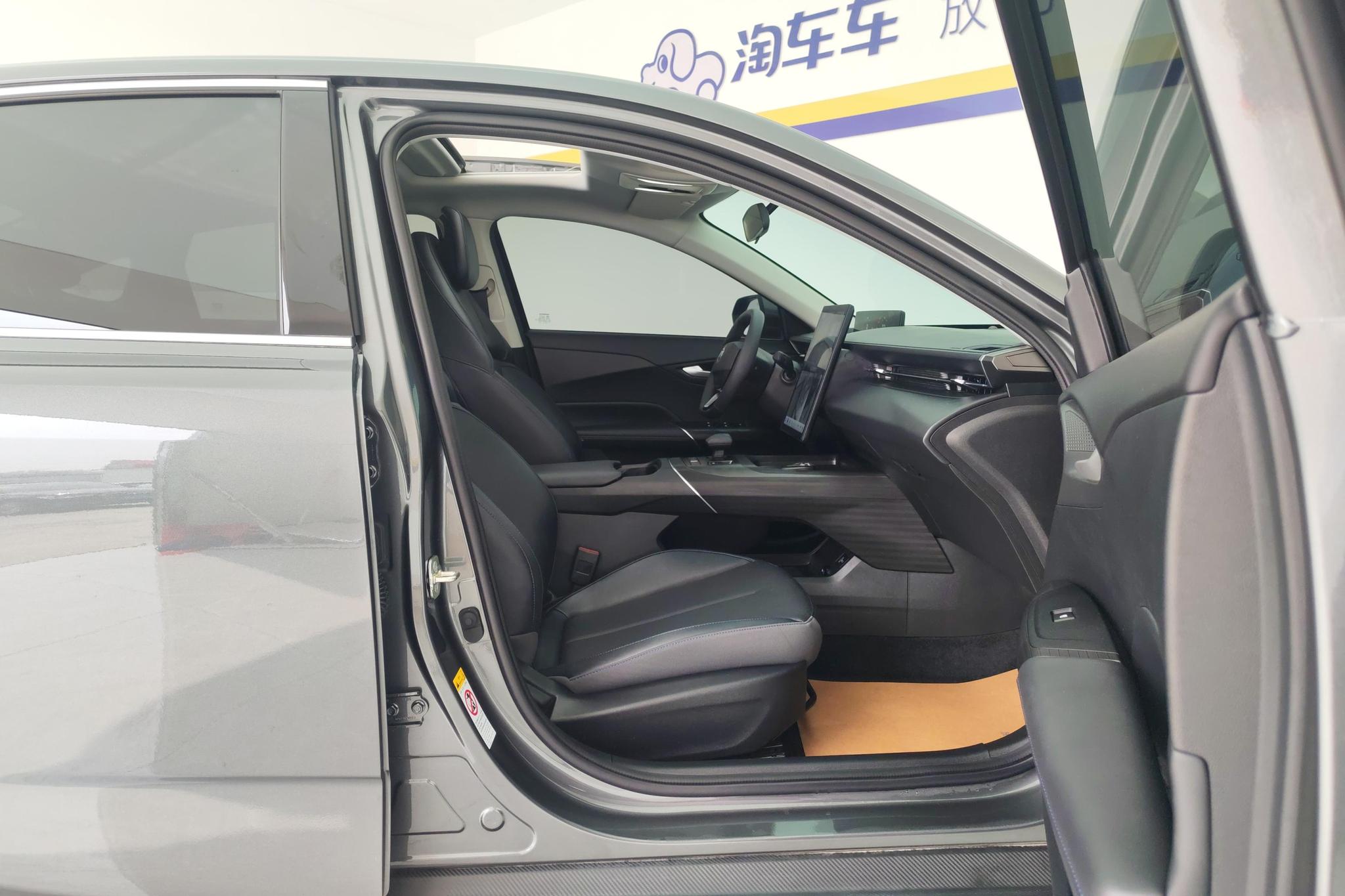 Changan Eado 2025 1.5T DCT 500Bar Luxury