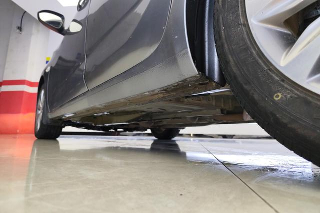 Chevrolet Monza 2020 320 AT — фото 7