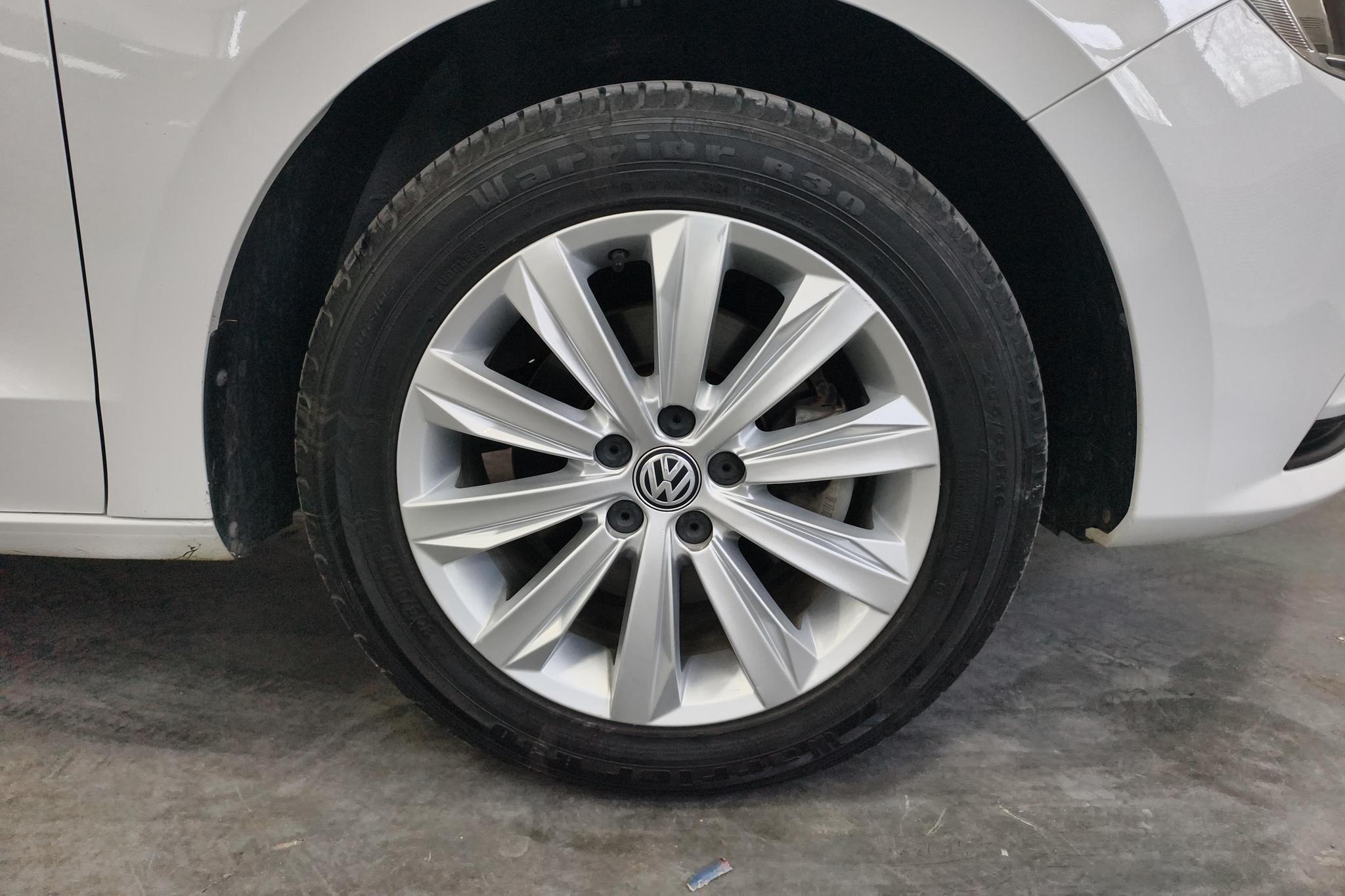 Volkswagen Bora 2019 1.5L MT Fashion VI
