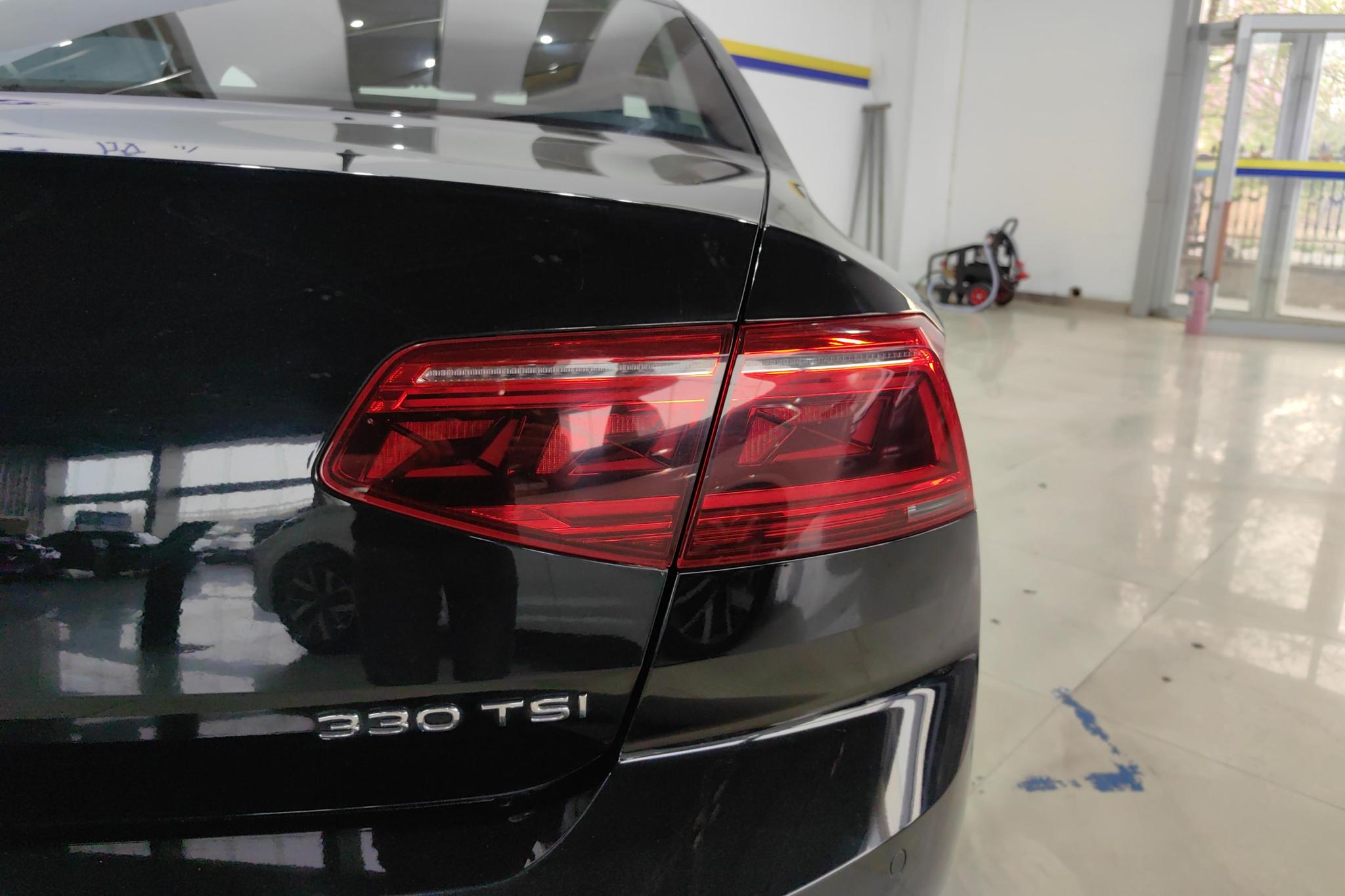 Volkswagen Magotan 2021 330TSI DSG 30