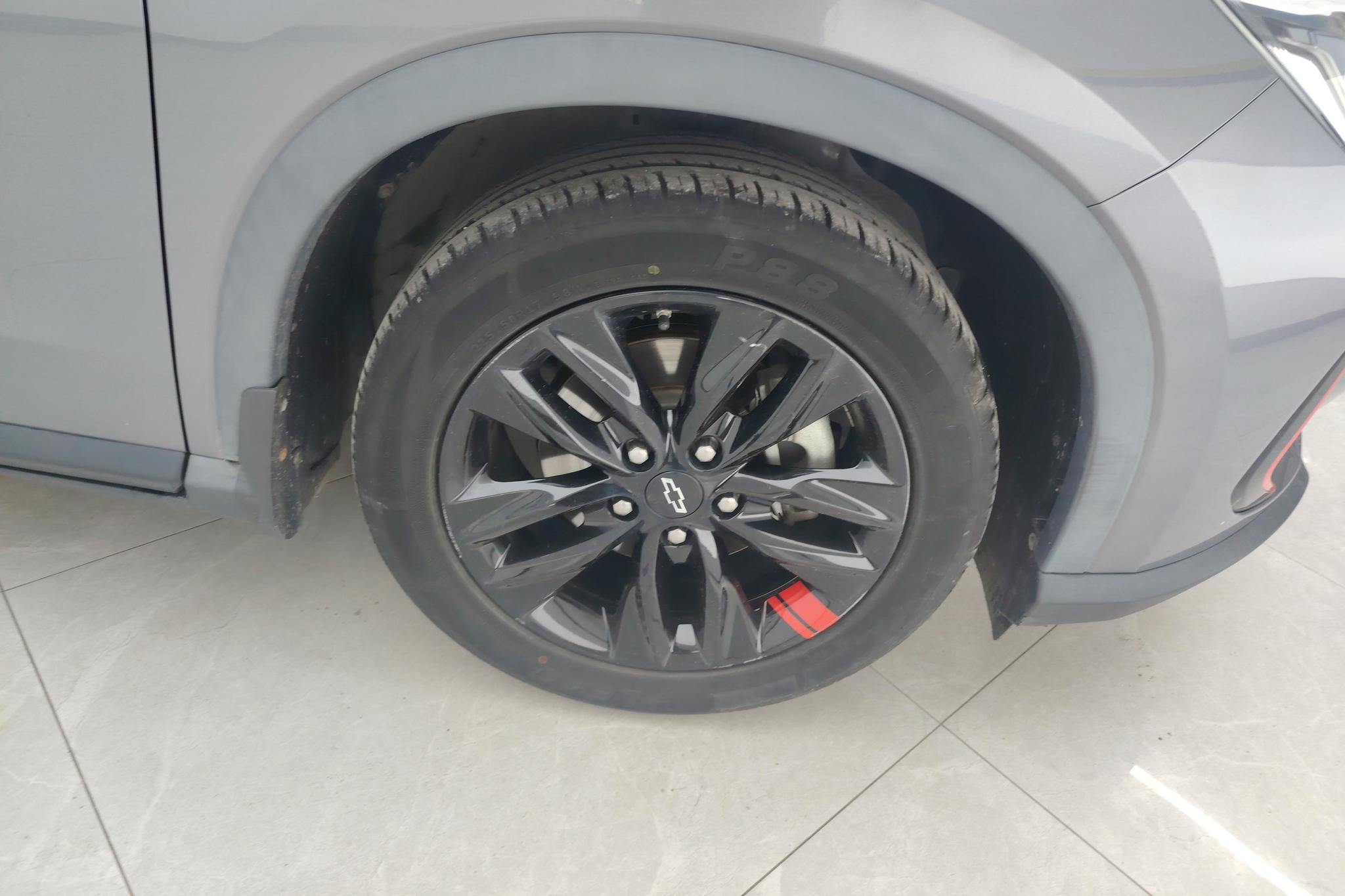 Chevrolet Orlando 2018 Redline 530T AT (5+2 ) V