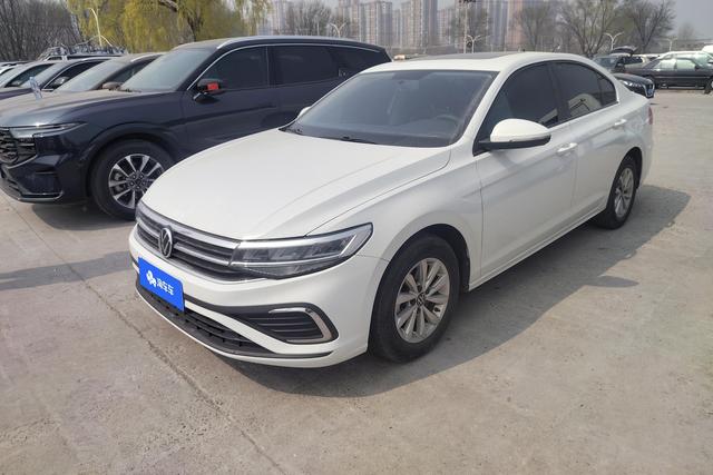 Volkswagen Bora 2023 1.5 L AT