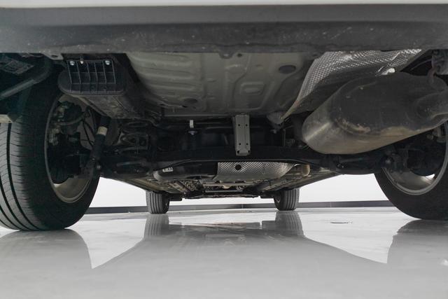 Toyota Corolla Cross 2024 2.0 L CVT — фото 6