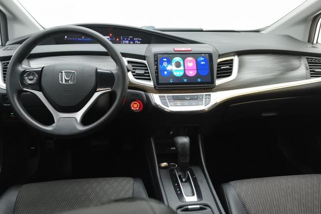 Honda Jade 2017 1.8 L AT 5 — фото 13