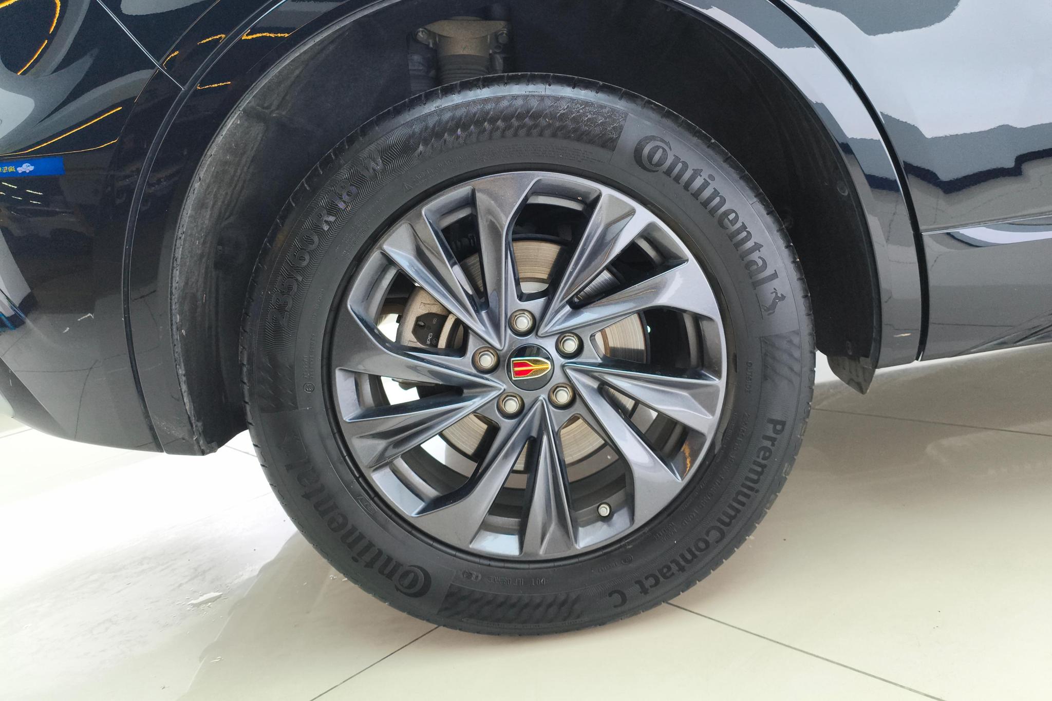 Hongqi HS5 2023 2.0T Pro