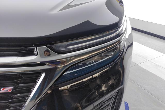 Chevrolet Equinox 2021 550 T RS 4 WD — фото 4