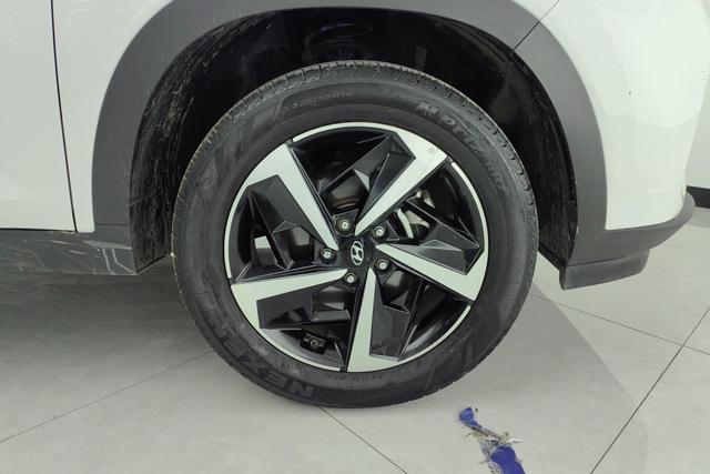 Hyundai ix35 2021 2.0 L AT 2 WD GLS — фото 8