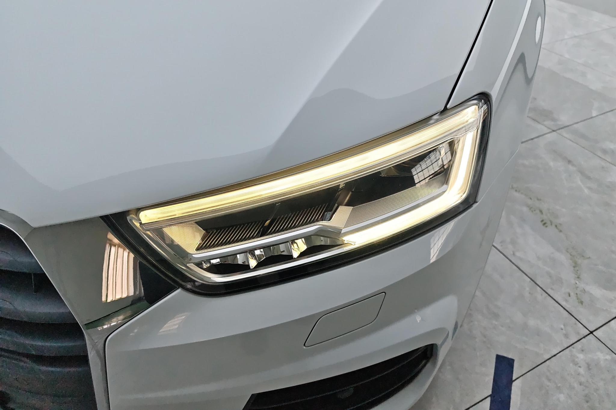 Audi Q3 2018 30 TFSI Fashion