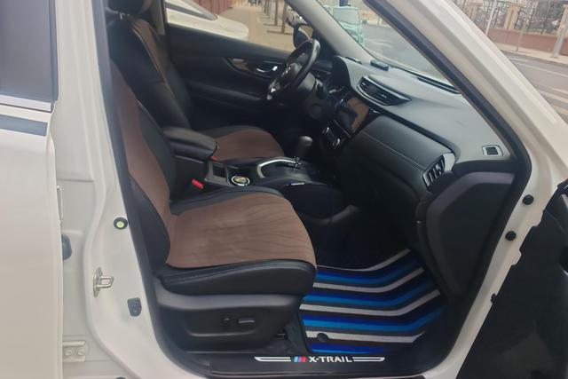 Nissan X-Trail 2020 2.0 L CVT 2 WD — фото 10
