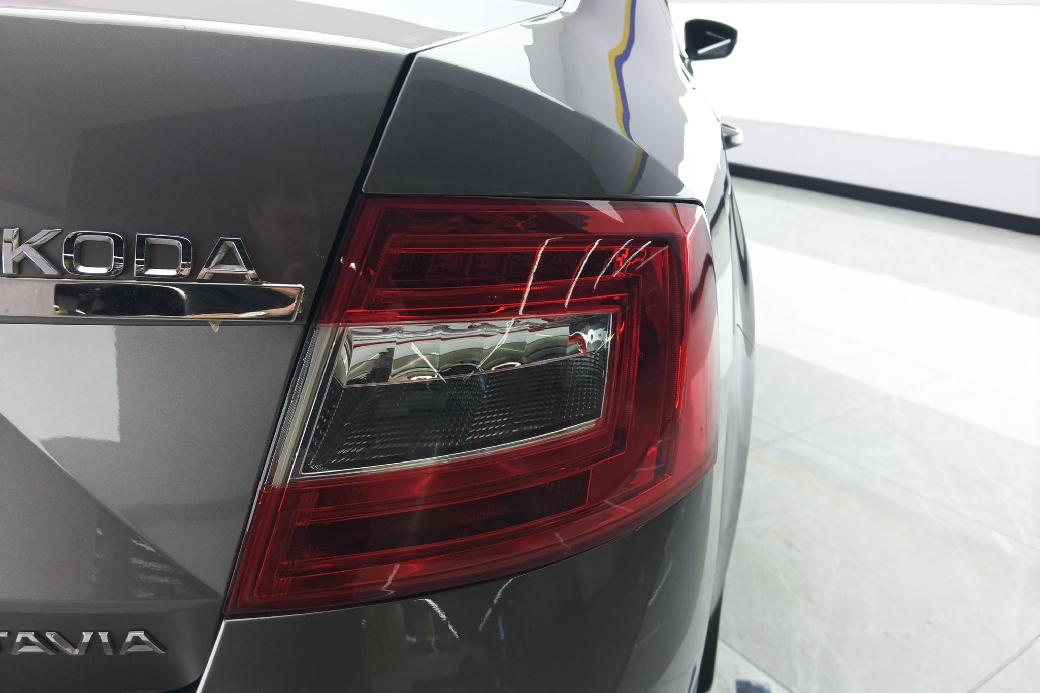 Skoda Octavia 2017 1.6L AT