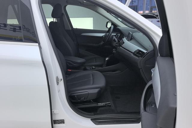 BMW X1 2018 Белый из Китая, фото 2