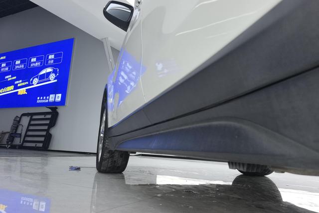 BMW X1 id 3857560 из Китая 8