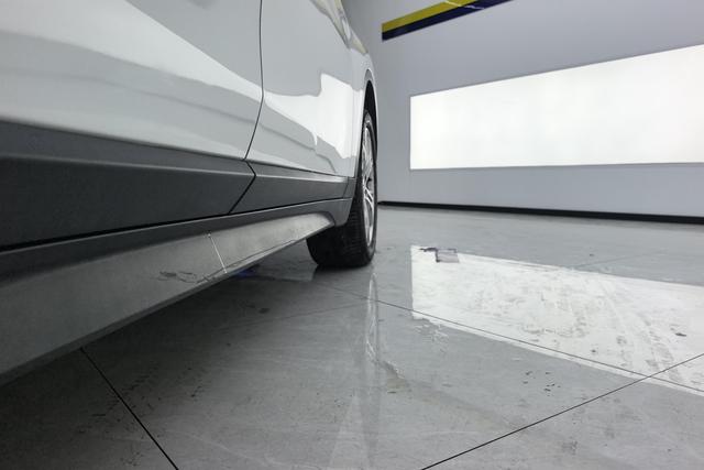 BMW X1 id 3857560 из Китая 17