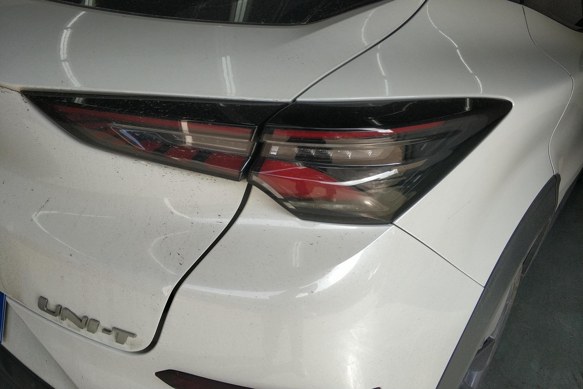 Chang'an UNI-T 2020 Белый из Китая, фото 5