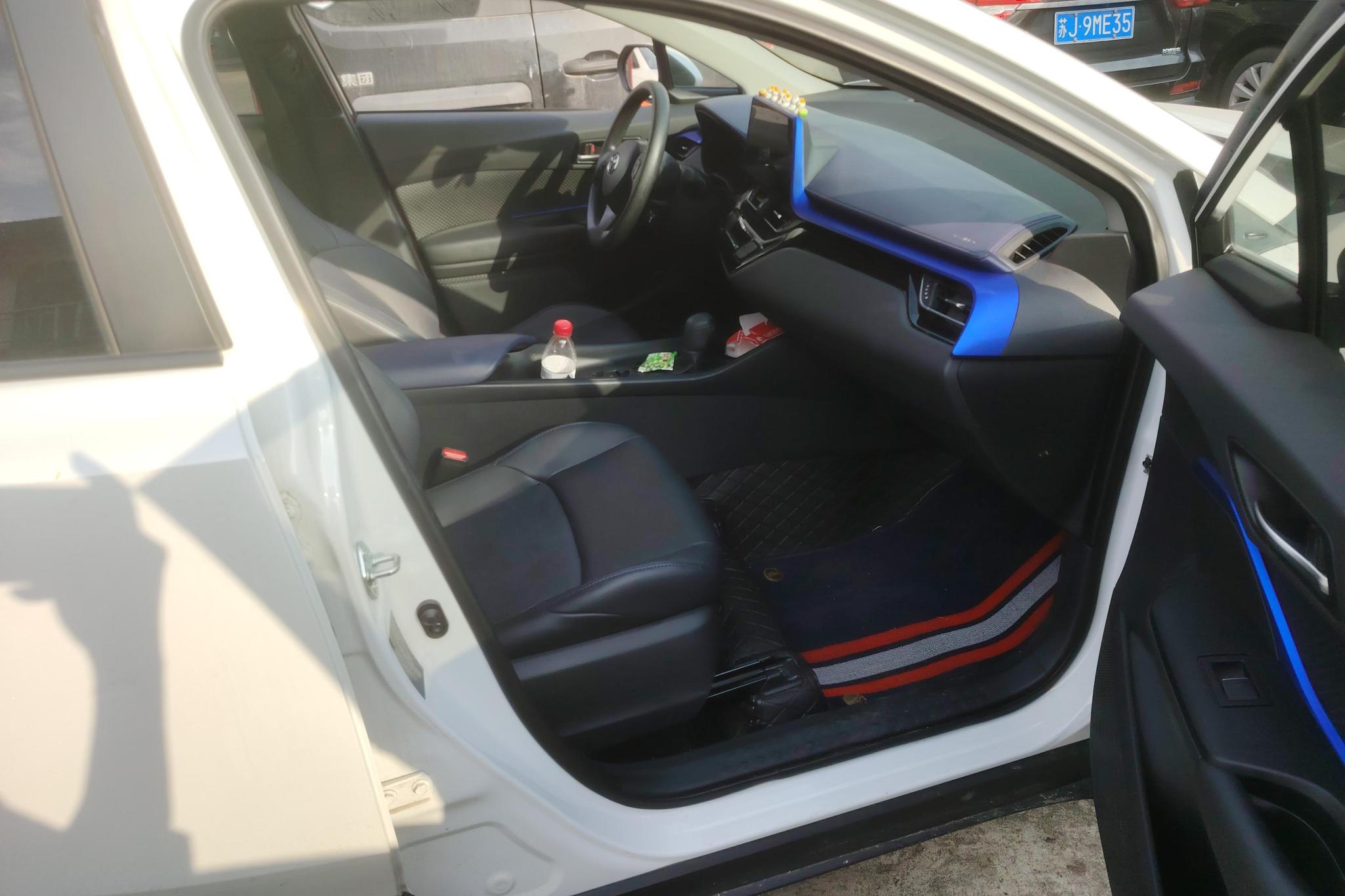 Toyota C-HR 2023 2.0L Lead