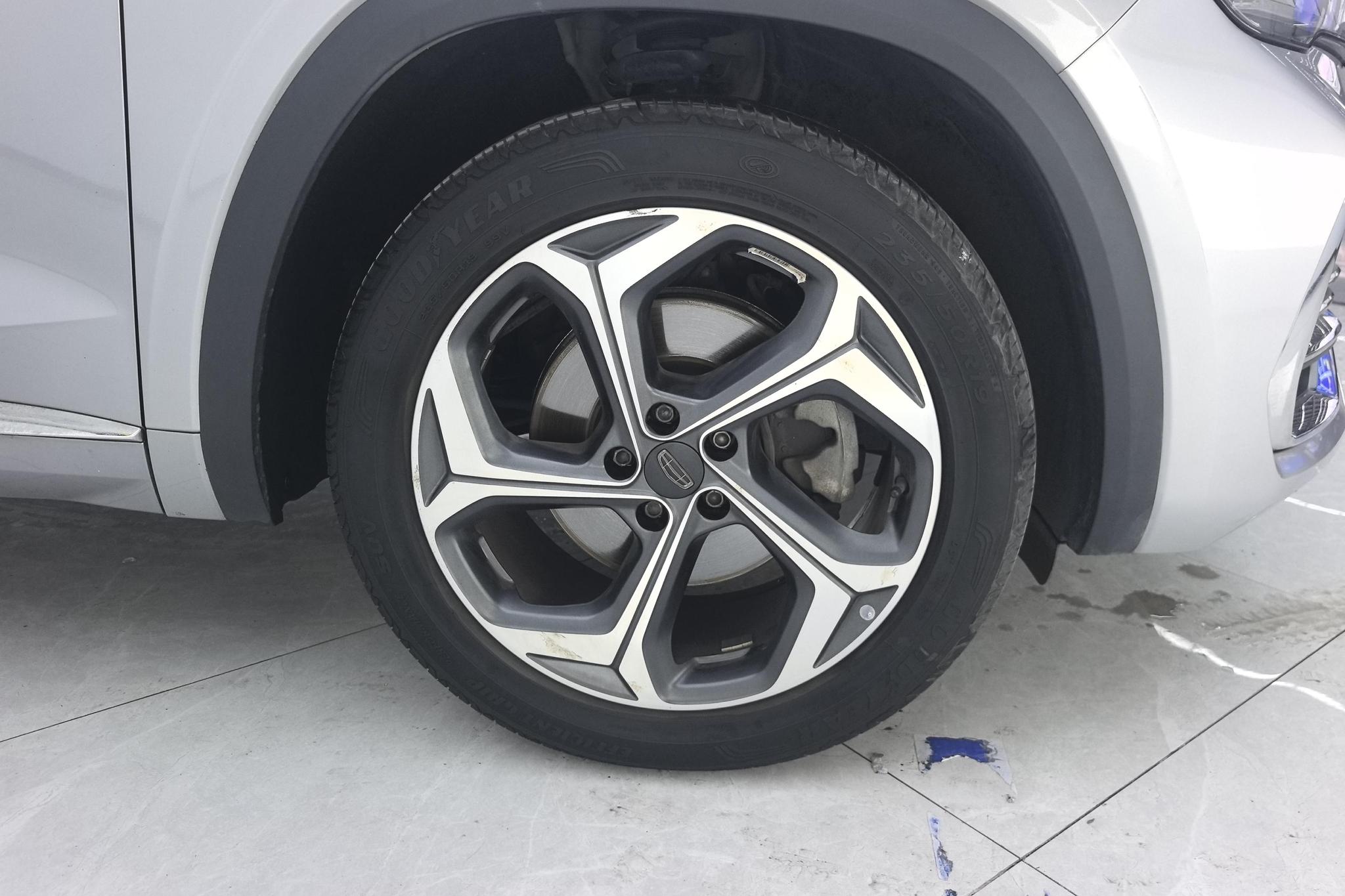 Geely Monjaro L 2021 2.0TD DCT EVO Luxury