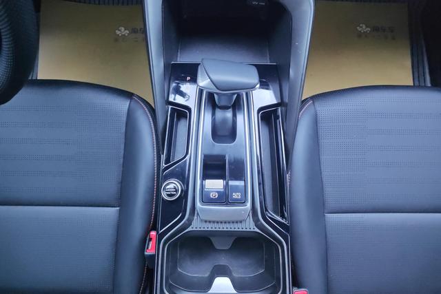 Kia Sportage 2021 Ace 2.0 L — фото 14