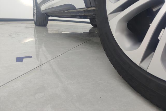 Lynk & Co 01 2019 2.0 T 2 WD Pro VI — фото 11
