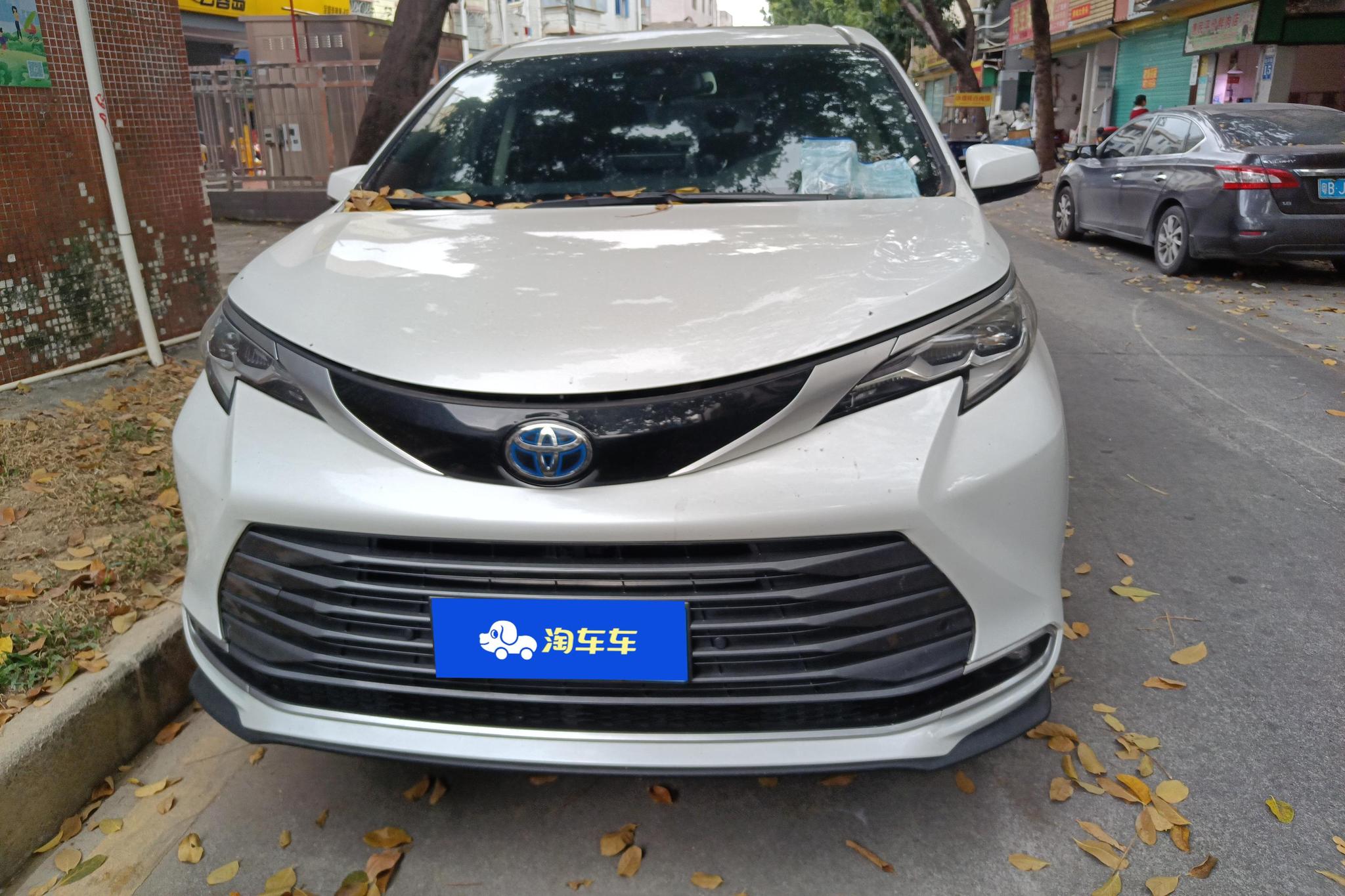 Toyota Sienna 2021 2.5L Luxury