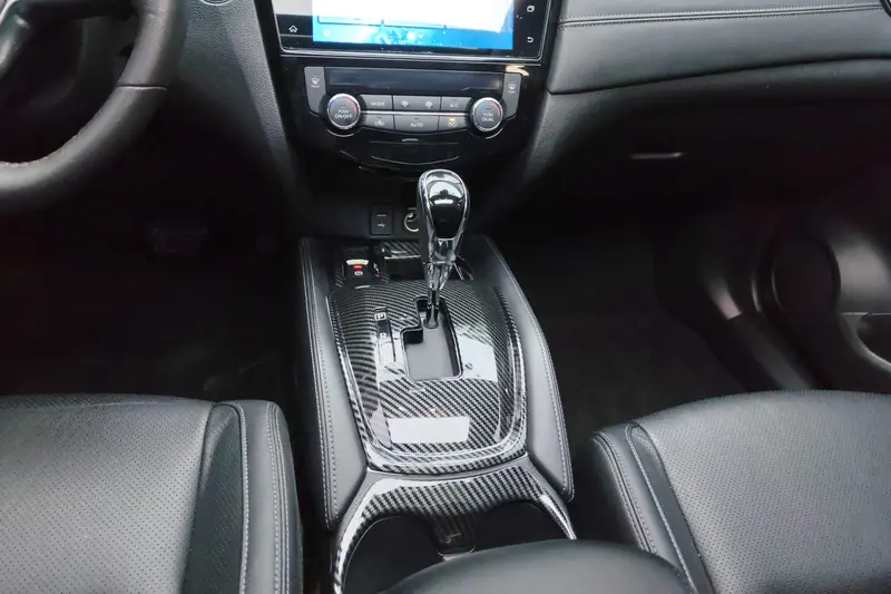 Nissan X-Trail — фото 11