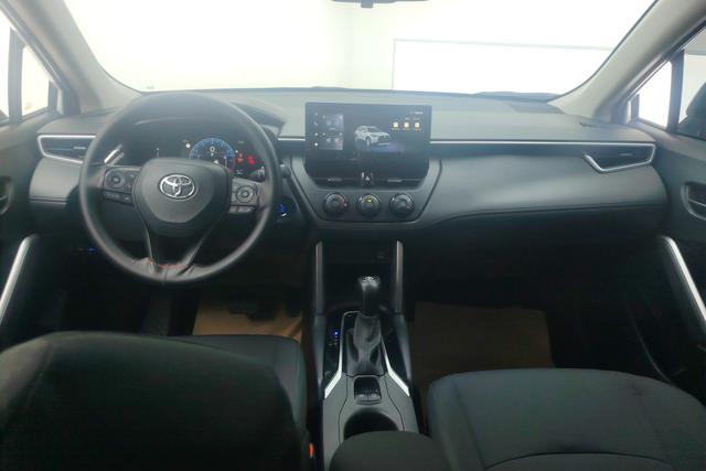 Toyota Corolla Cross 2024 2.0 L CVT — фото 13