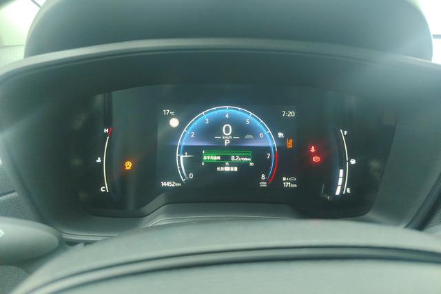 Toyota Corolla Cross 2024 2.0 L CVT — фото 14