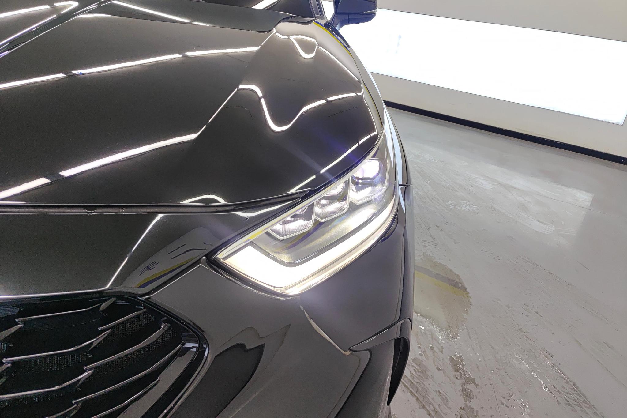 Toyota Crown Kluger 2023 2.5L E-CVT Flagship