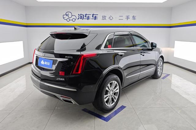 Cadillac XT5 2022 2.0 T 2 WDLuxury — фото 3