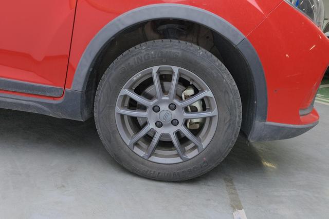 Geely X3 2021 PRO 1.5 L CVTPremium — фото 8