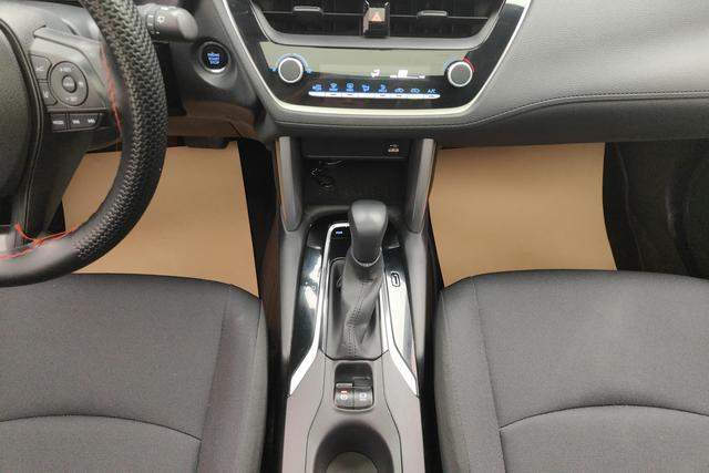 Toyota Corolla Cross 2022 2.0 L — фото 14