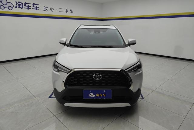 Toyota Corolla Cross 2022 2.0 L — фото 2