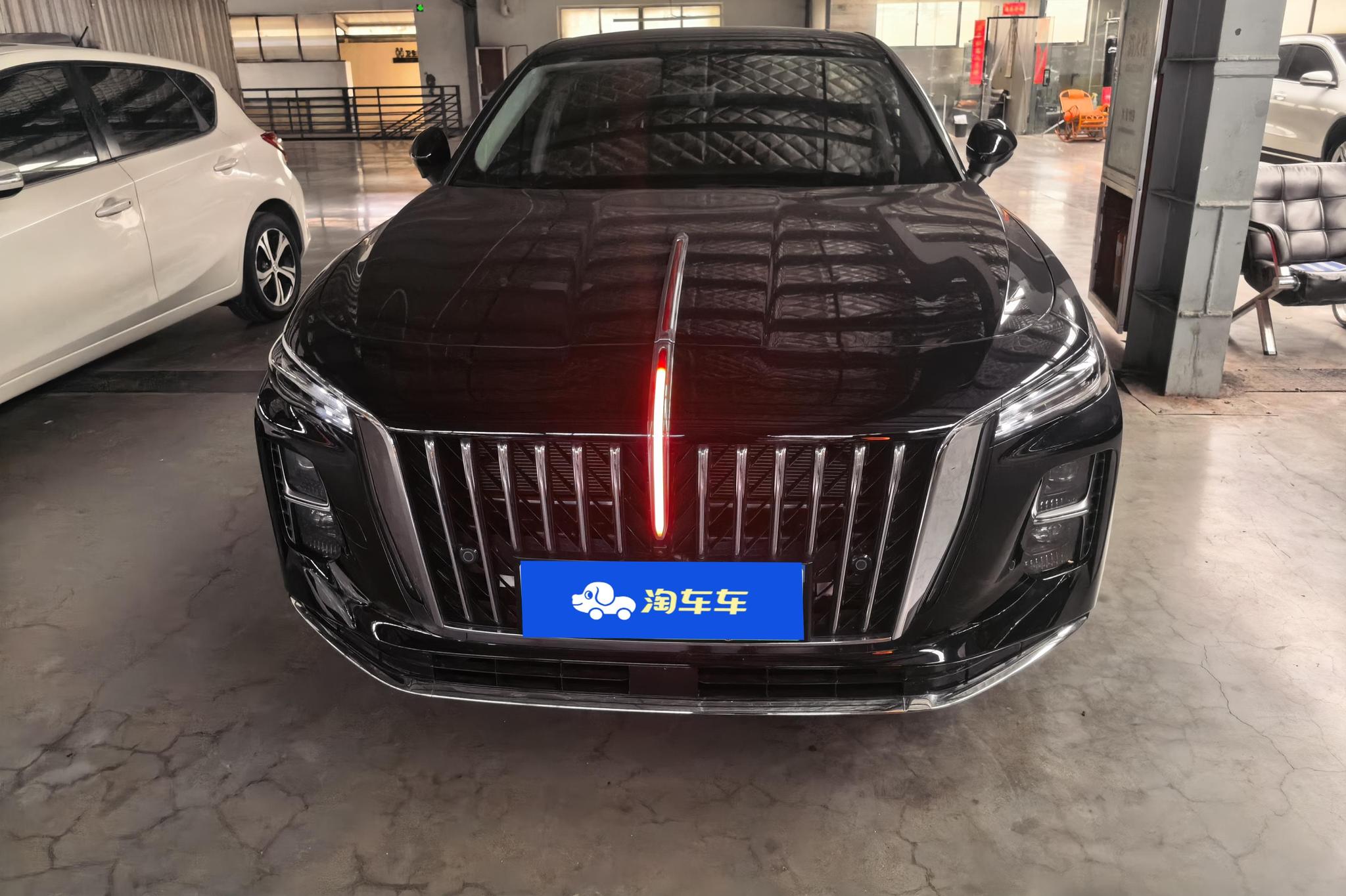 Hongqi H5 PHEV 2025 170