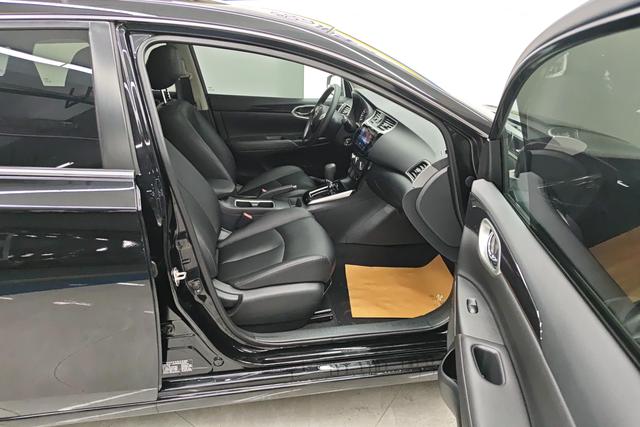Nissan Sylphy 2022 1.6 XL CVT — фото 15