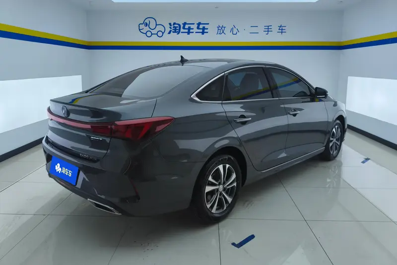 Changan Eado — фото 3